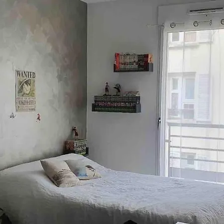 Triplex De Luxe 200m2, 5 Ch/10-12 Personnes. * Boulogne-Billancourt
